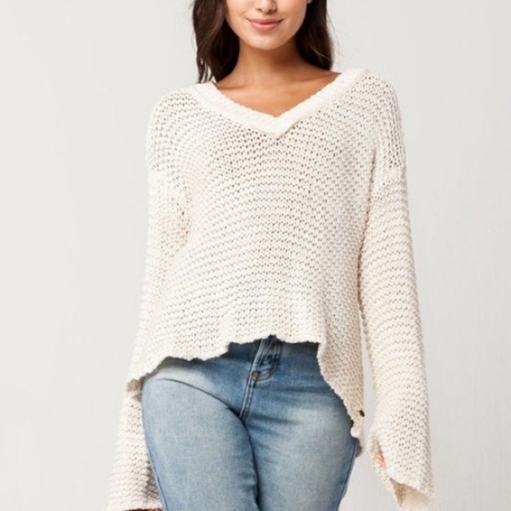 O’Neill beach cover up and sweater